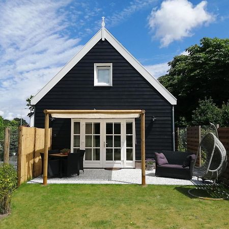 B&B Ouddorps Huisje Exterior photo